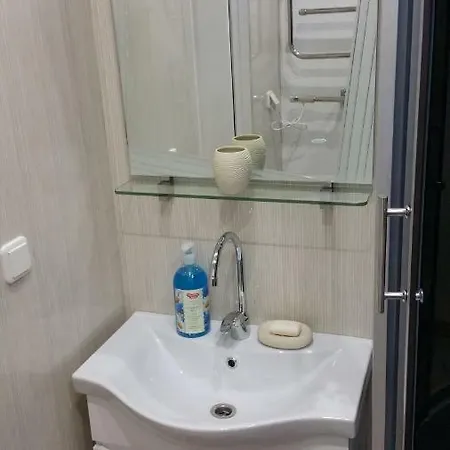 Bright , Clean, Spacious Апартаменты *