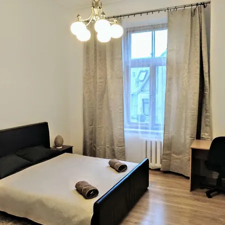 Bright , Clean, Spacious Апартаменты *